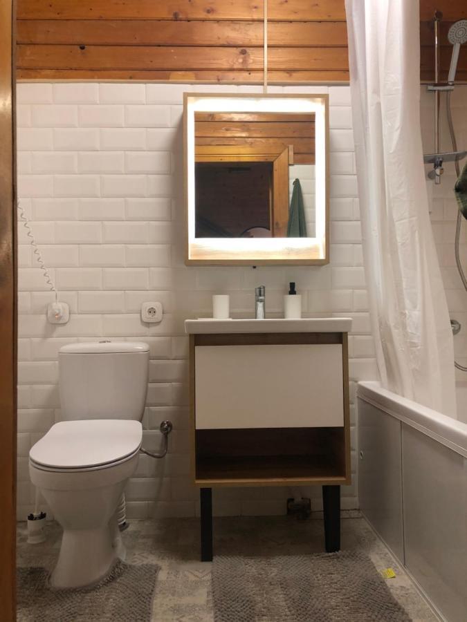 Sadyba Vanda Oryavchyk Buitenkant foto